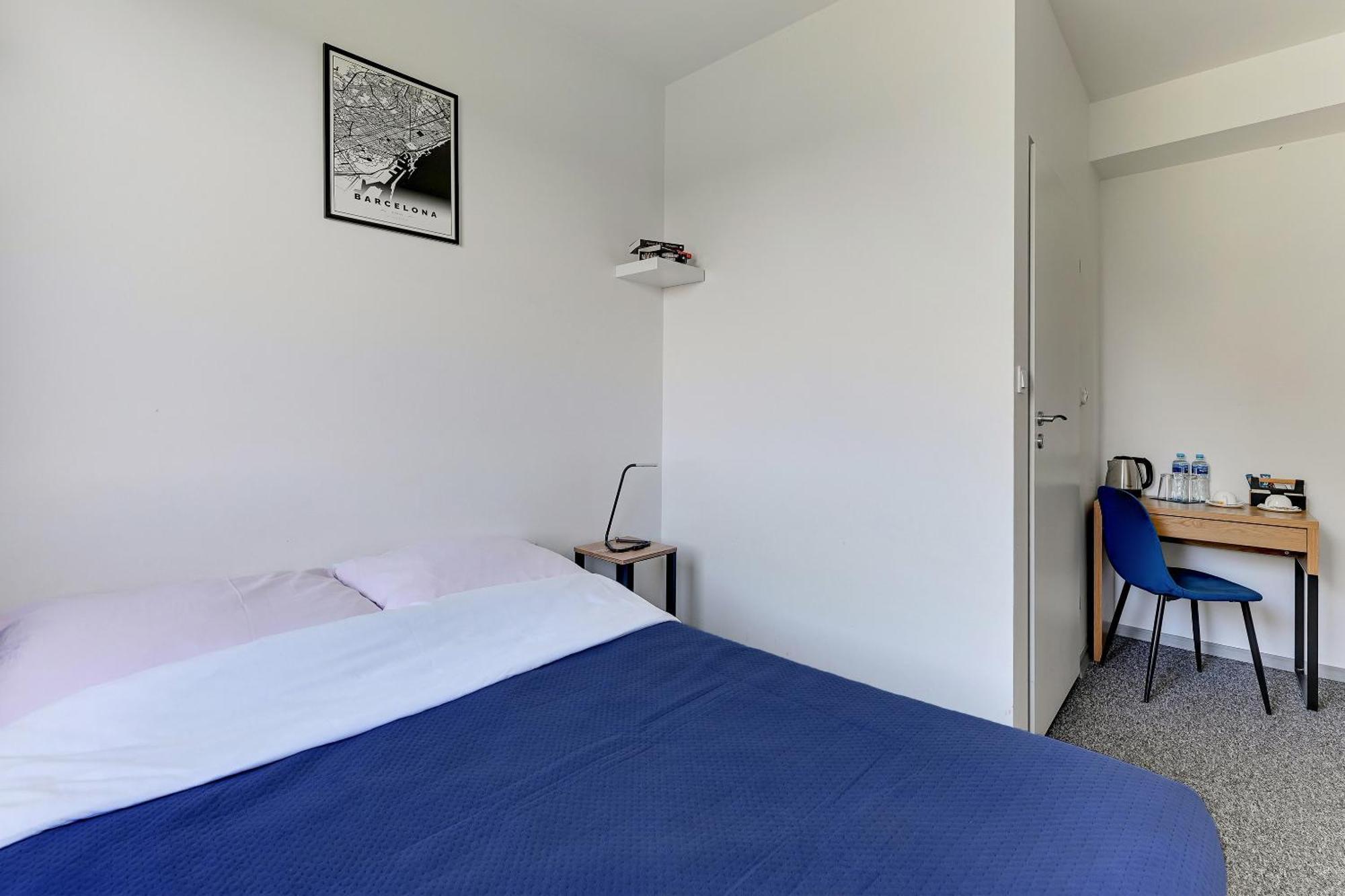 Mile Gdansk Airport & Parking Dlugoterminowy Bed and Breakfast Buitenkant foto